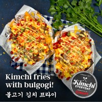 Kimchi fries with bulgogi / 불고기 김치 프라이