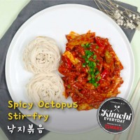 Spicy octopus stir-fry / 낙지볶음